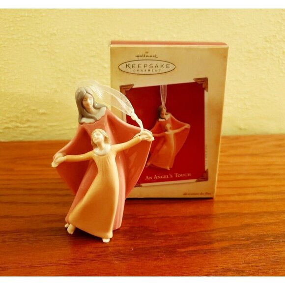 Angel Ornament Christmas Vintage Hallmark Keepsake An Angels Touch Holiday New - Picture 1 of 4